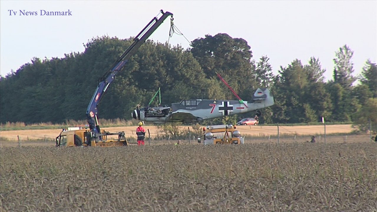 Messerschmitt aeroplane crash in to a cornfield  