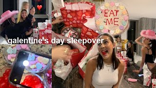 galentines vlog (being single teens on valentines day)