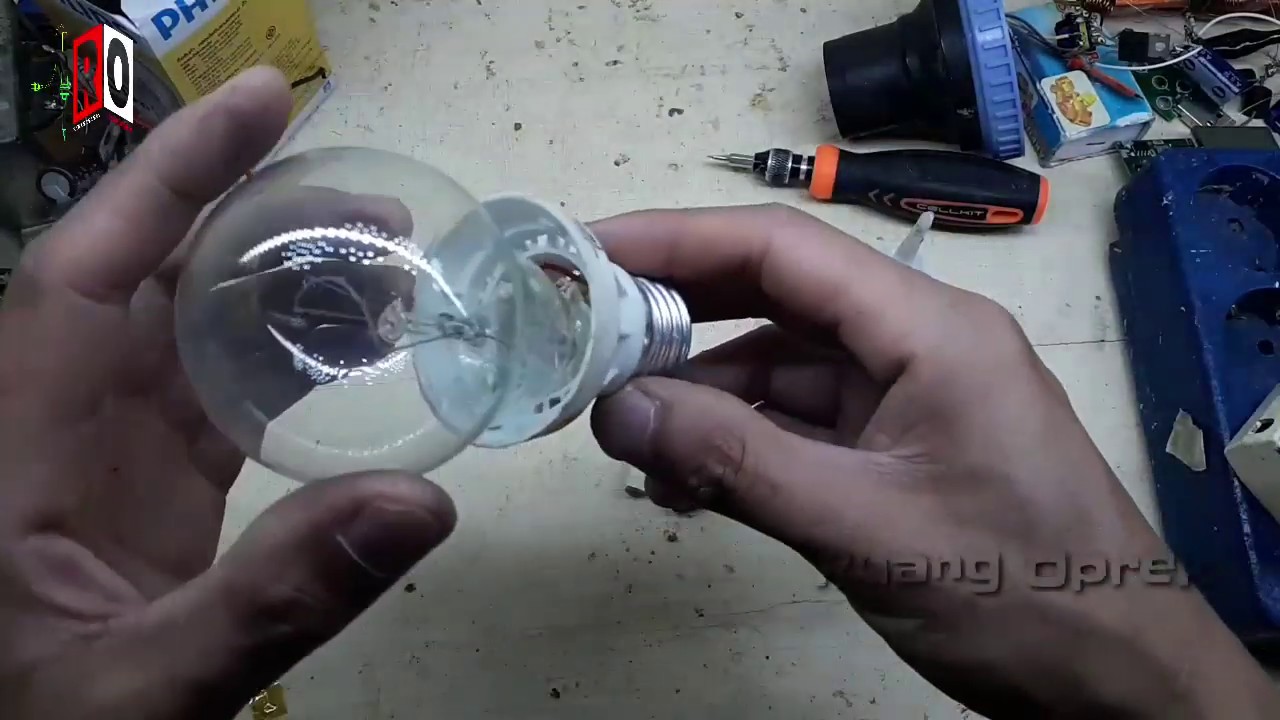 Cara Memperbaiki Lampu Bohlam Rusak