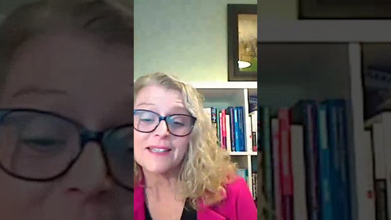 Энди и Натали обсуждают важность социальных навыков при переводе сотрудников на новые системы 🧑‍💻