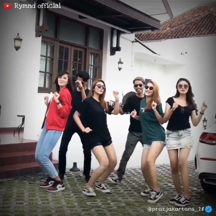 Story wa joged ambyar\\ status wa kekinian\\ uhtea goyang hot