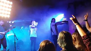 Medial Banana - Pálime (live pod Ufom, Bratislava, 3.8.2018