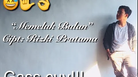 Memeluk bulan - Rizki Pratama (Official lyric video)