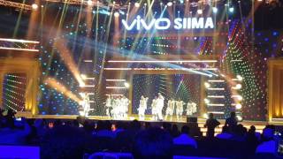 Pooja Hedge performance at SIIMA awards 2017