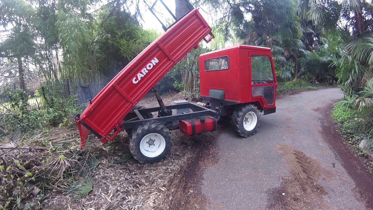 Karon Tractor CARON TRATTORE AGRICOLO - YouTube