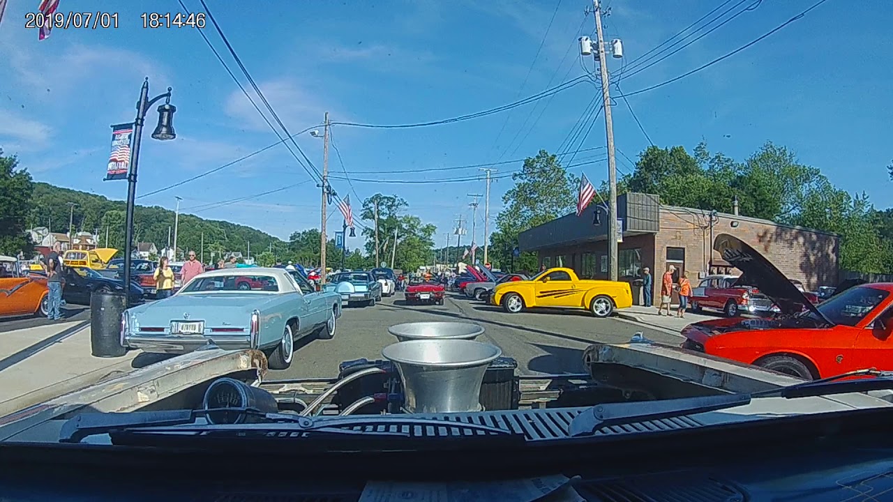 Pulling in to the Lowellville car cruise YouTube