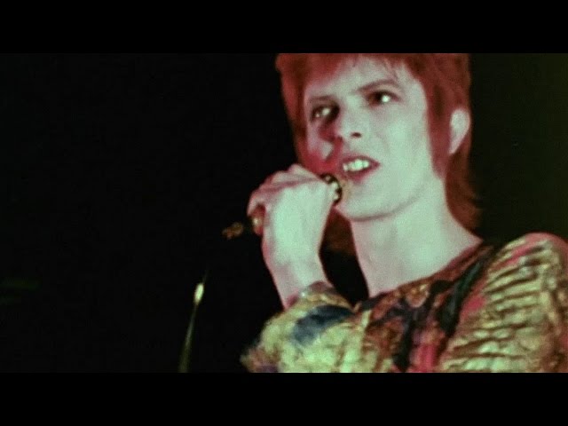 David Bowie - Suffragette City (72)