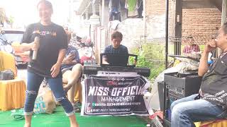 Download Lagu Surat merah _(ibu penyumbang lagu suara nya baguss) MISS OFFICIAL MANAGEMENT MP3
