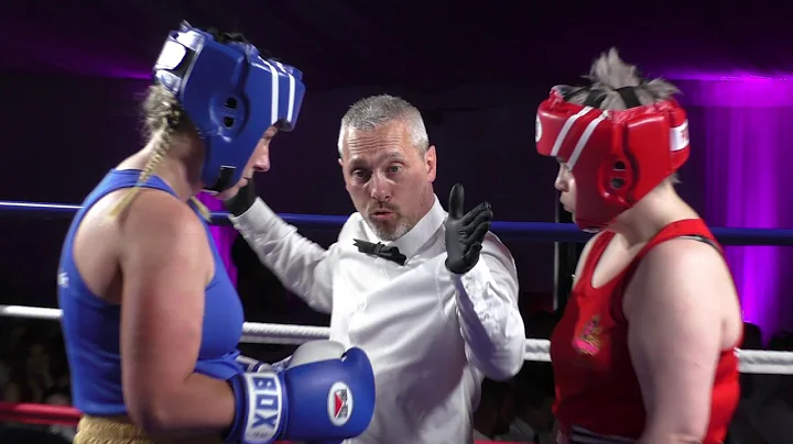 FIGHT 1 SARAH SEger v katie walsh