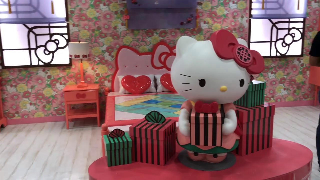 Hello Kitty Island in N Seoul Tower Pinoy Adventure - YouTube