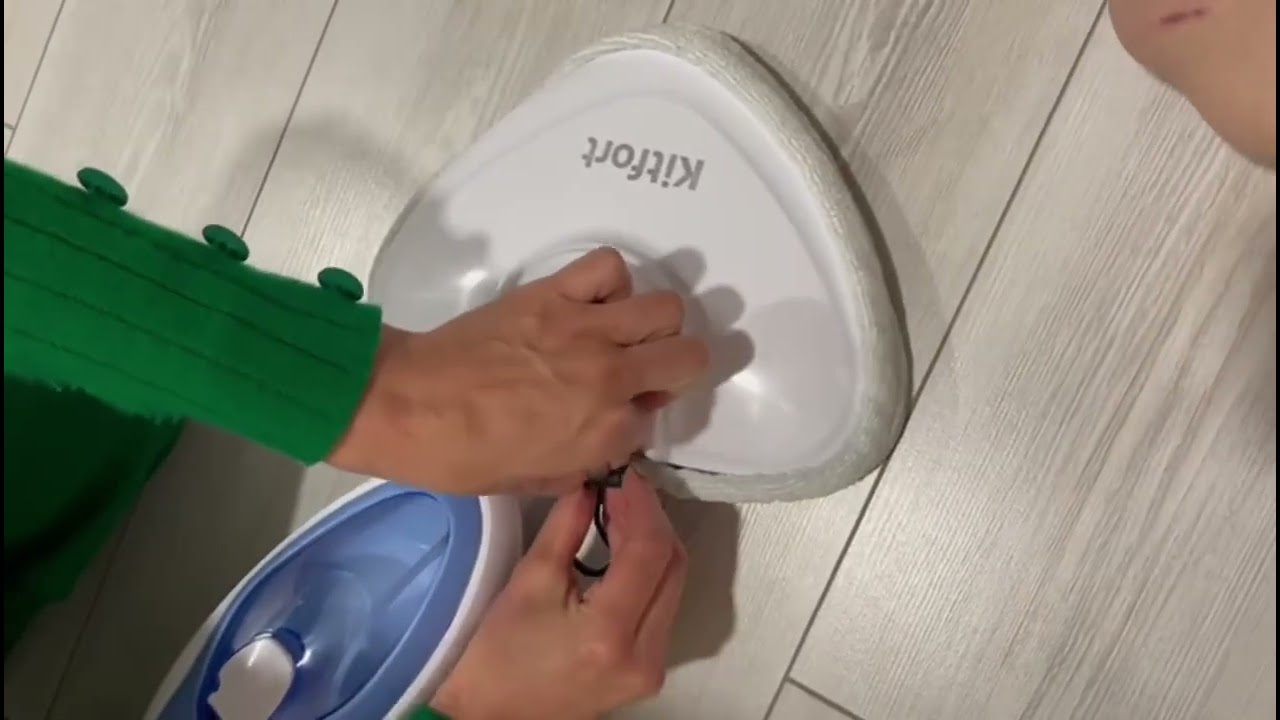 Моем пол паровой шваброй Kitfort KT-1004-1. Kitfort. Китфорт. Паровая швабра. Обзор паровой швабры.