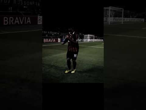 Como Lo Mueve Lolo Ronaldinho Ronaldinho Shortvideo Vilar Futbol Edit Shorts 