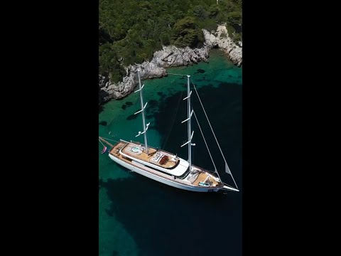 Yacht charter in
