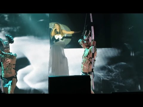 Ани Лорак - Искала (фрагмент, шоу 'Каролина', Челябинск, 19.10.2015, HD)