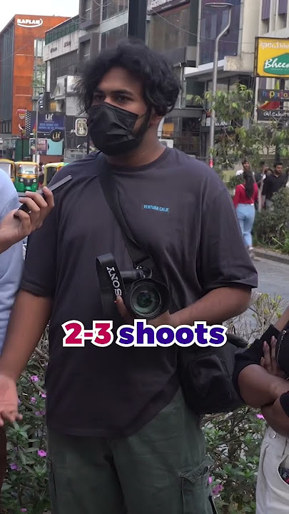 How much does a FASHION PHOTOGRAPHER earn?