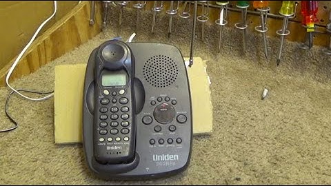 Uniden EXAI378 900 MHz Compact Cordless Phone with Digital Answering System | Initial Checkout