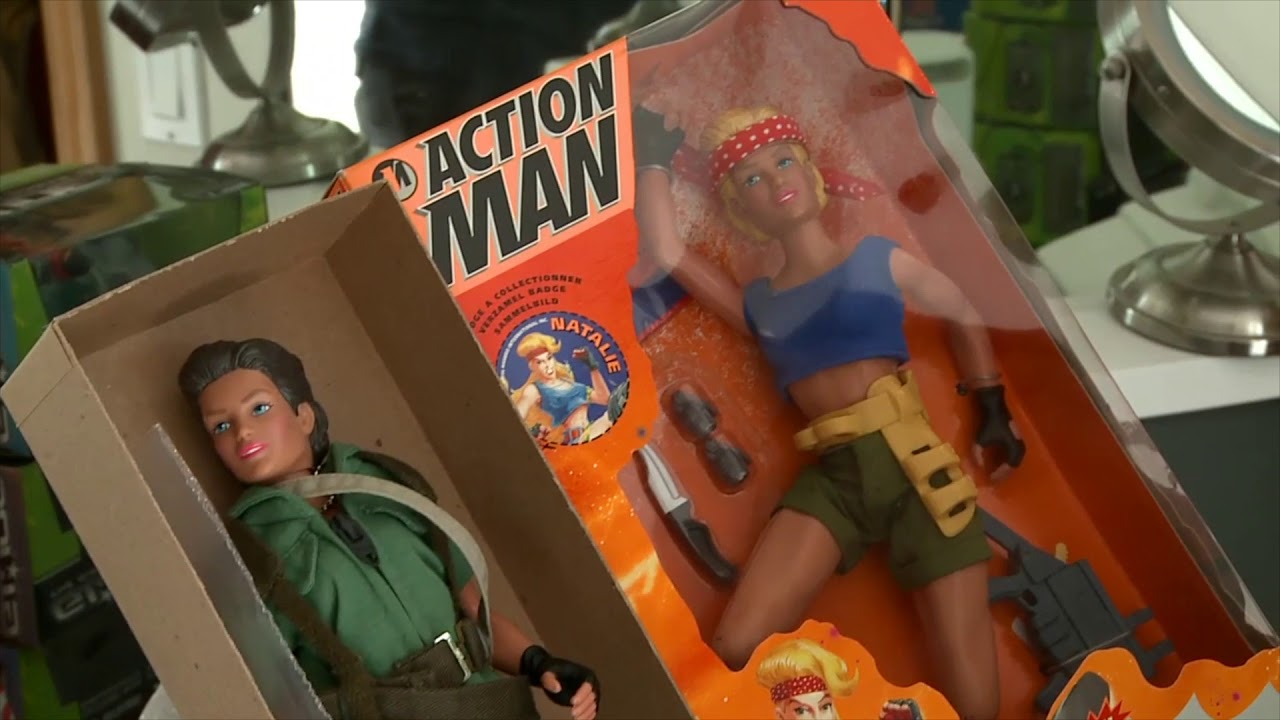 COLLECTABLE SPECTACLE - “Airedevon" - 3 of 18 (Toy Collection)