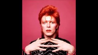 Download Lagu David Bowie - Space Oddity (lyrics HQ) RIP MP3