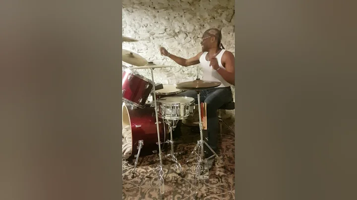 PHIL DRUMMING