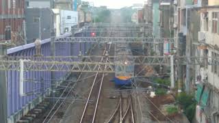 1080515 臺鐵136次普悠瑪&2243次區間車&1248次區間車通過新竹湖口德興路平交道 *