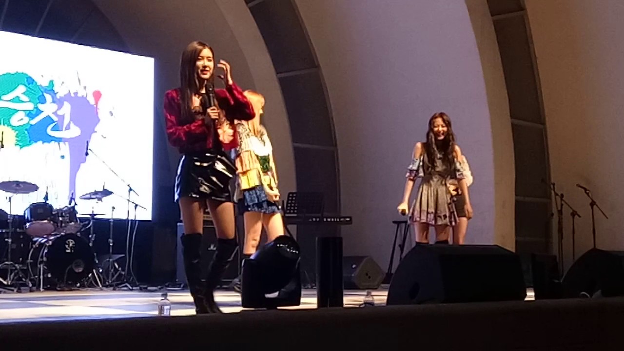 20170519 Blackpink (블랙핑크) at Kwangwoon University Festival  (광운대 학교 축제)