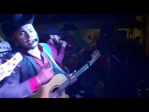 Los Traviezoz de Olancho - Cuando anduve como perro
