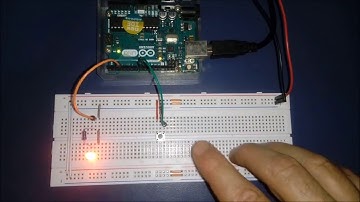 Botão (push button) como interruptor -  liga / desliga (Arduino Básico) - Projeto4