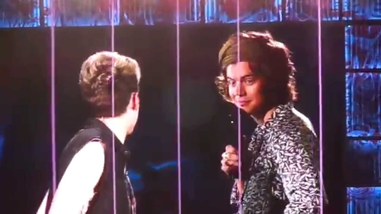One Direction - Funny Questions San Siro Milano 28 GIUGNO 2014