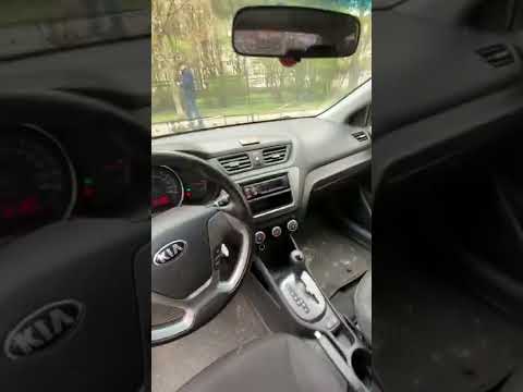 Kia Rio 3 рестайлинг 15 год 1.4 АТ ЧЕСТНЫЙ АВТОМОБИЛЬ