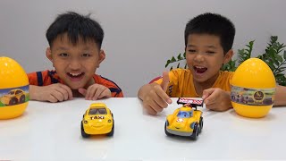 Surich và bạn mở trứng đồ chơi bên trong có xe ô tô đồ chơi - Surprise egg toys car for kids