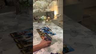 картинка: Мужчина в ярости и злится…