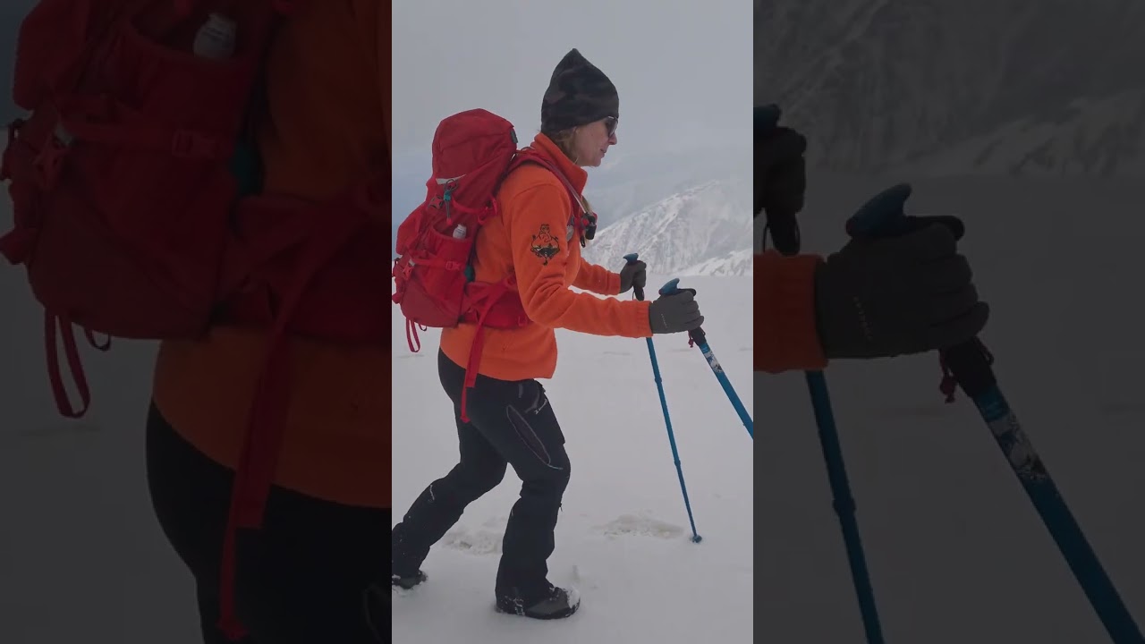 📌Masivul Iezer - Păpușa, altitudine 2393m pe vârful Păpușa