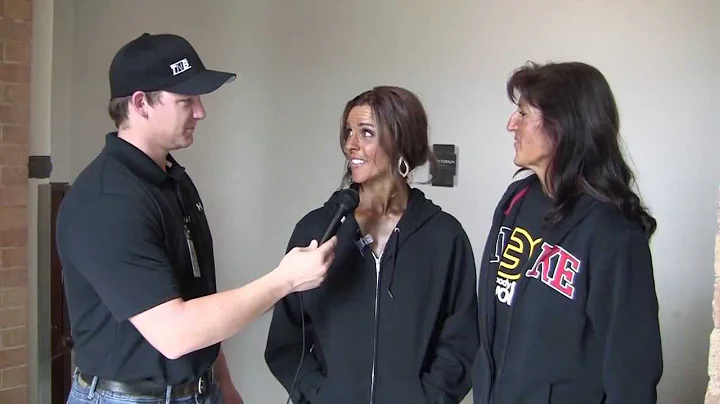 True Natural BodyBuilder with Amy McClean and Ardi...
