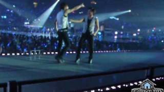 090918 SuperShow2 HK《Disco Drive》EunHyuk / SungMing  [Fancam]