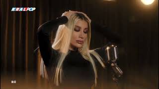İrem Deri̇ci̇ - Bu Defa Başka İlk Kez Kral Pop Tvden