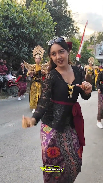 DJ NYEKSO BATIN KARNAVAL DANCER CANTIK #karnaval #soundhoreg #pemburuhoreg