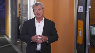 Improve business performance with end-to-end MRO supply chain management