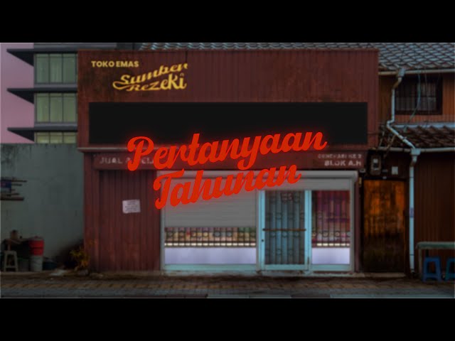 eńau - Pertanyaan Tahunan (Official Lyric Video) class=