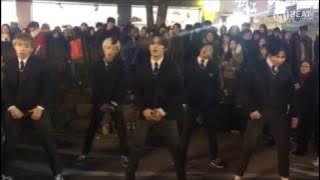 NCT U - 일곱 번째 감각(The 7th Sense) Dance cover Busking in Hongdae