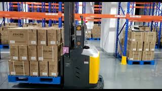Pallet stacker AGV