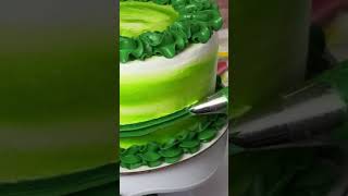 Satisfying Green Cake Decorating 💚 Easy Blended Buttercream Ideas #shorts