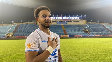 Nguyễn Xuân Son kể chuyện học tiếng và hát quốc ca, Hendrio chúc bạn thân sớm lên tuyển Việt Nam