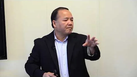 DEVELOPING CONTRACTING STRATEGIES