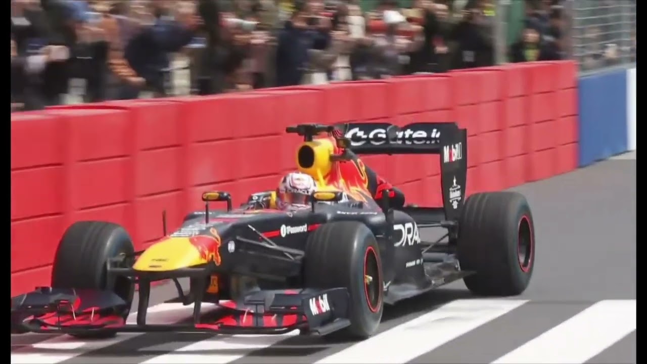 Red Bull F1 Car Tears Through Tokyo Streets | Epic Urban Racing Showcase