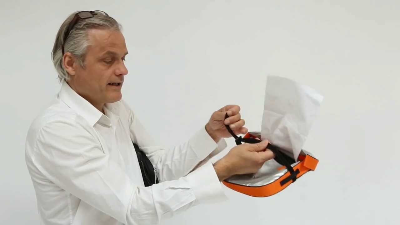 Deboxing and unfolding  iCap notebooktent