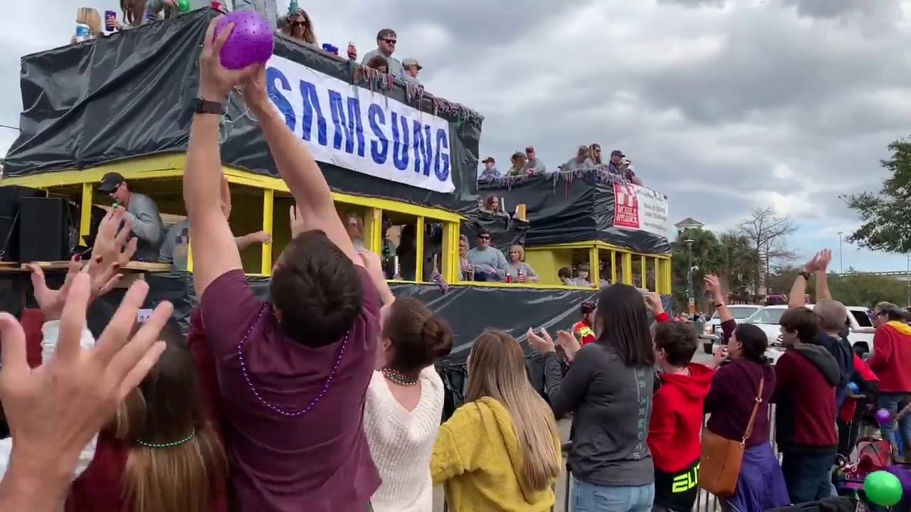 Mardi Gras 2020 mobile AL p2 vlog 28 YouTube