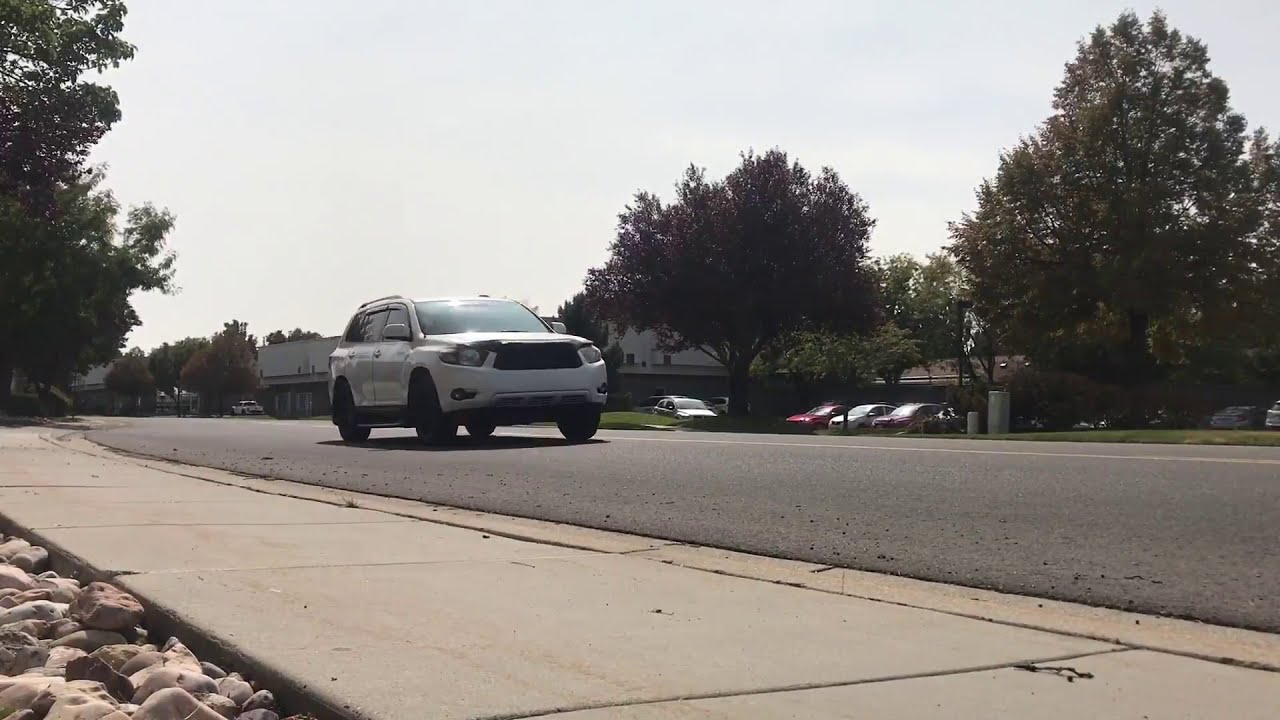 3.5L 2008 Toyota highlander exhaust - YouTube