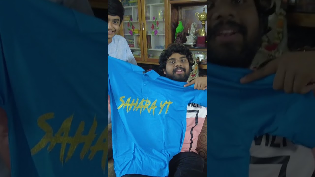 Sahara YT's Editor Gave Me A Surprise Gift  #shorts #youtubeshorts #short