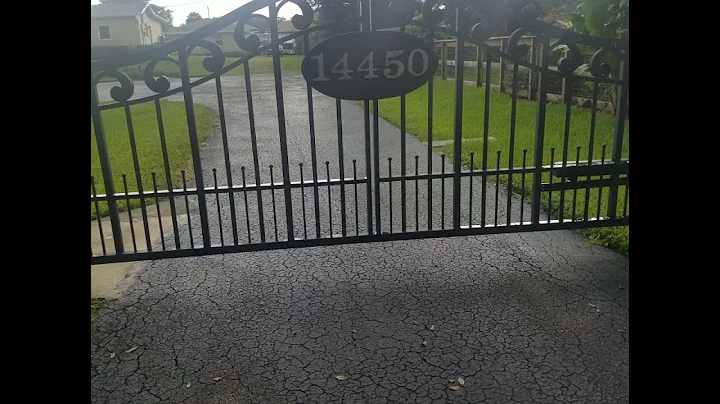 LiftMaster LA500 Commercial Swing Gate Operator – Available at Gate Motors Unlimited LLC