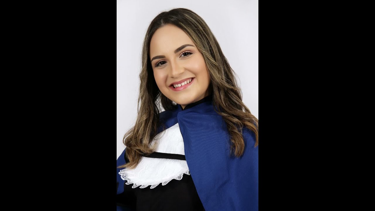 Vídeo aula de poses fotográficas.